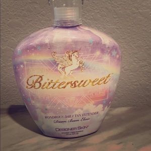 Professional daily moisturizer daily tan extender